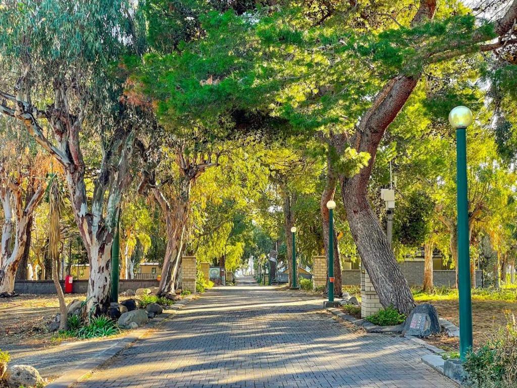 Il Pampaleone Glamping And Resort Acireale Dış mekan fotoğraf