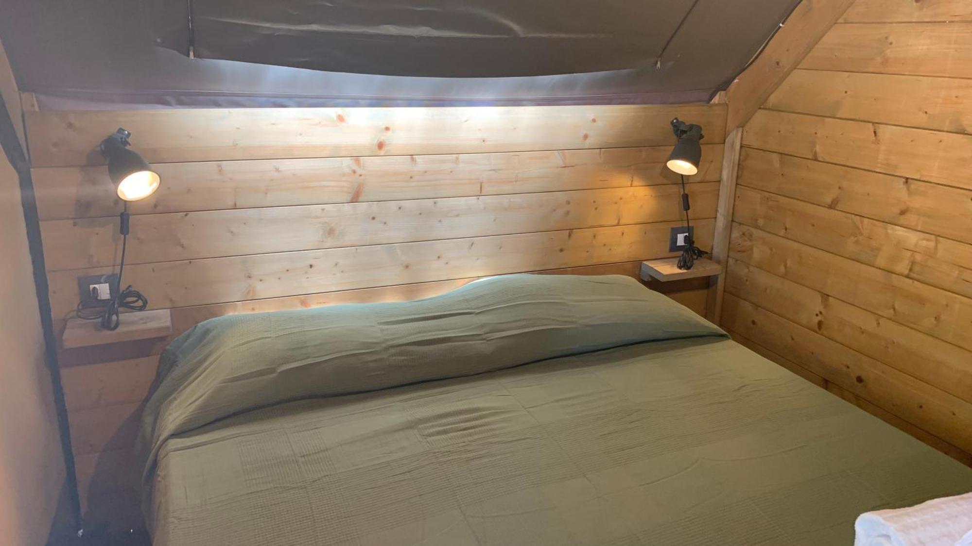 Il Pampaleone Glamping And Resort Acireale Oda fotoğraf